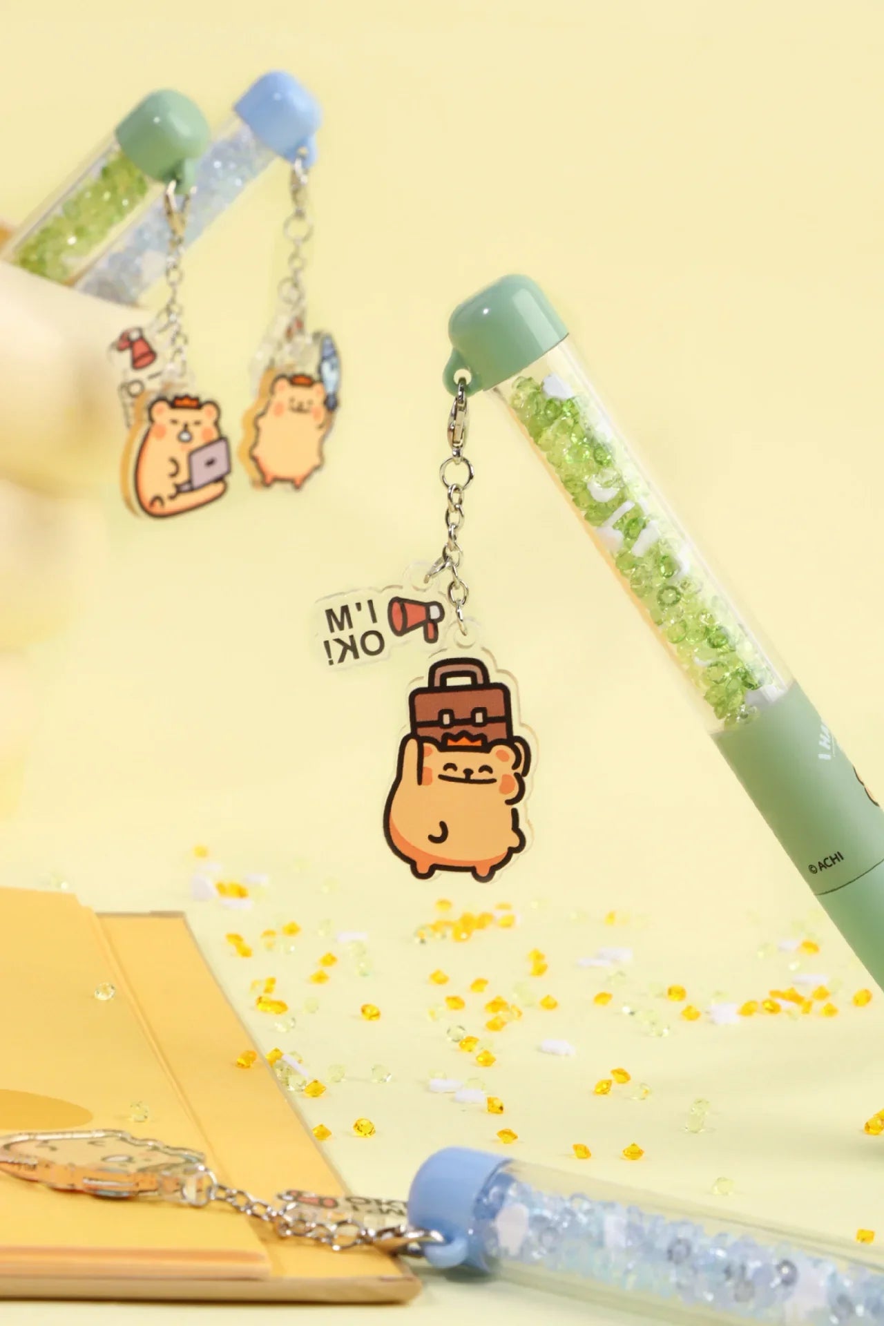 BEARIS BUG BEAR BROKEN DIAMOND PENDANT GEL PEN